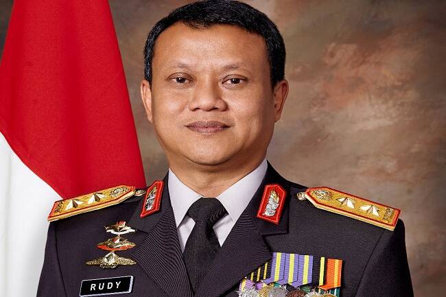 Sepak Terjang Mumpuni Rudy Heriyanto Kapolda Banten Non Akpol