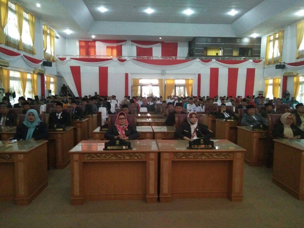 Sidang Paripurna HUT RI Ke-72 Dipimpin Ketua DPRD Tebo