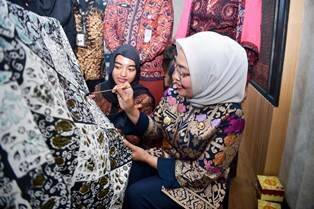 Sri Purwaningsih Resmikan Galeri Siginjai Untuk Promosi Daerah