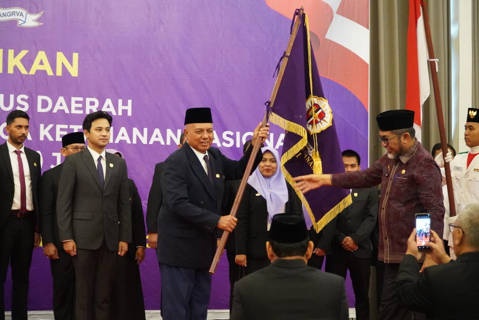 Struktur IKAL- Lemhannas Jambi: Diza Bendahara, Usman Ketua, Mursyid Penasehat