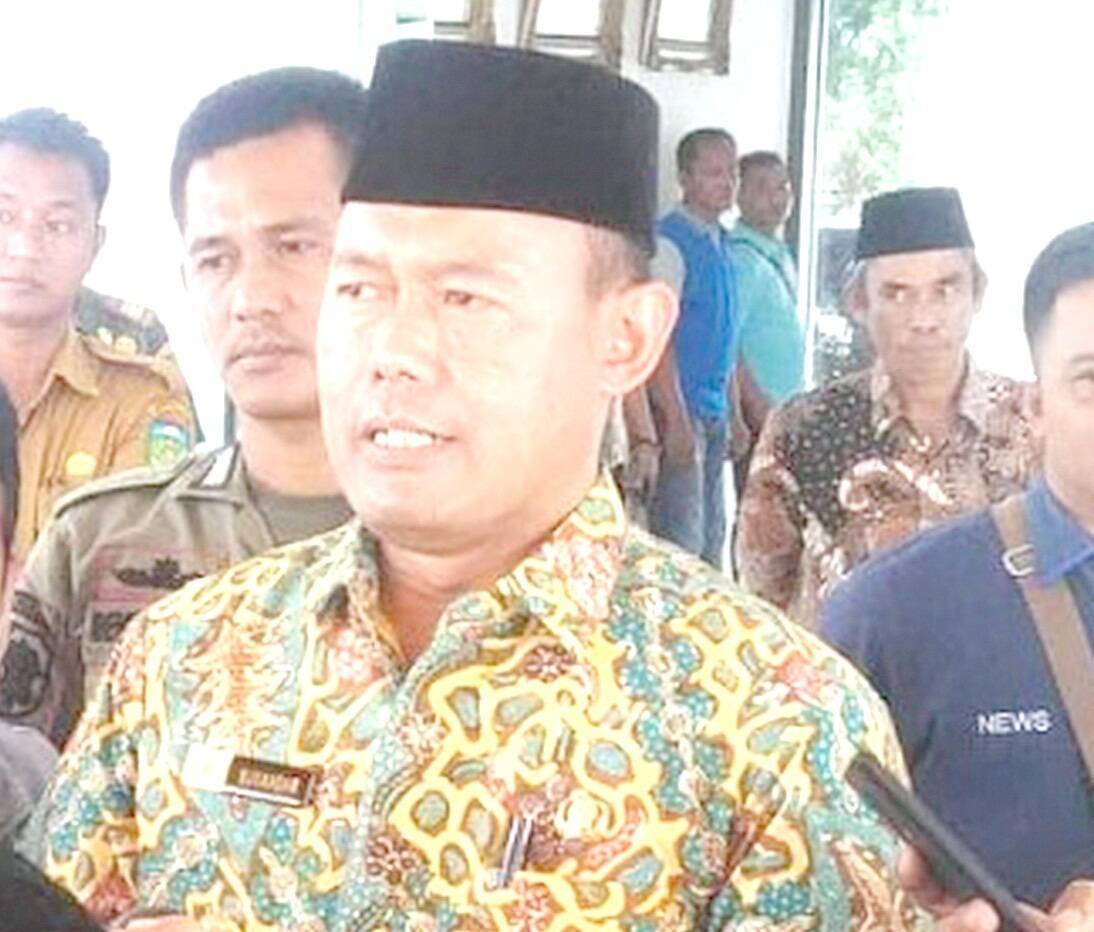 Sukandar, &#8220;Nonaktifkan Kades Secara Permanen Dasar Hukumnya Apa