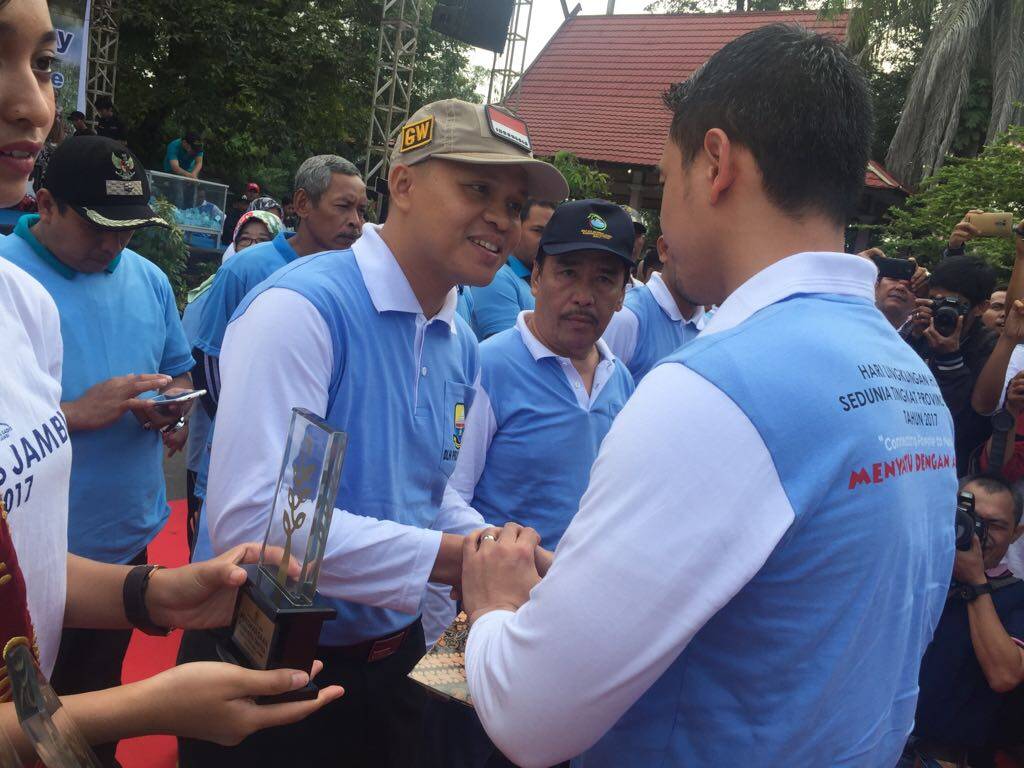 Tanjabtim Mendapat Penghargaan Terbaik Pertama