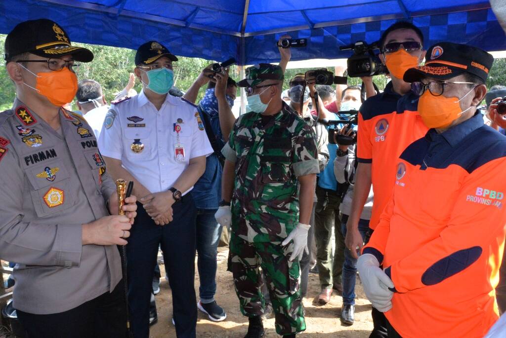 Tekan Penyebaran Covid-19, Keluar Masuk Orang Diperiksa di Batas Provinsi