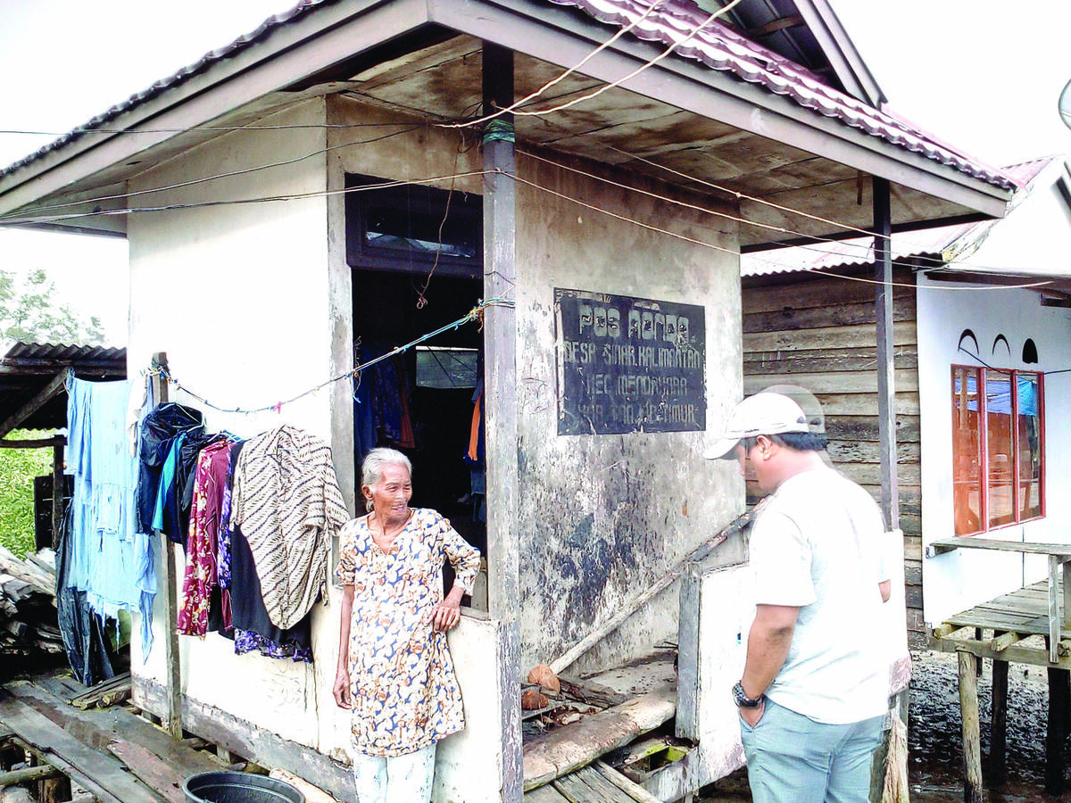 Tinggal di Pos Ronda, Ini Keterangan Kades Sinar Kalimantan