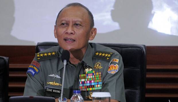 TNI Kibarkan Bendera Setengah Tiang, Penghormatan Untuk Pramono Edhie