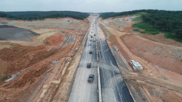 Tol Sumatera Nyambung ke Jambi Mulai Dinikmati 2021