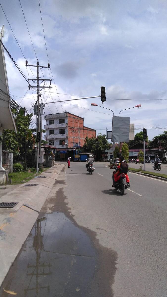 Traffic Light Senilai Rp 100 Juta Disoal
