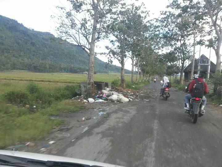 Tumpukan Sampah ‘PR’ Pak Bupati Kerinci Ni..