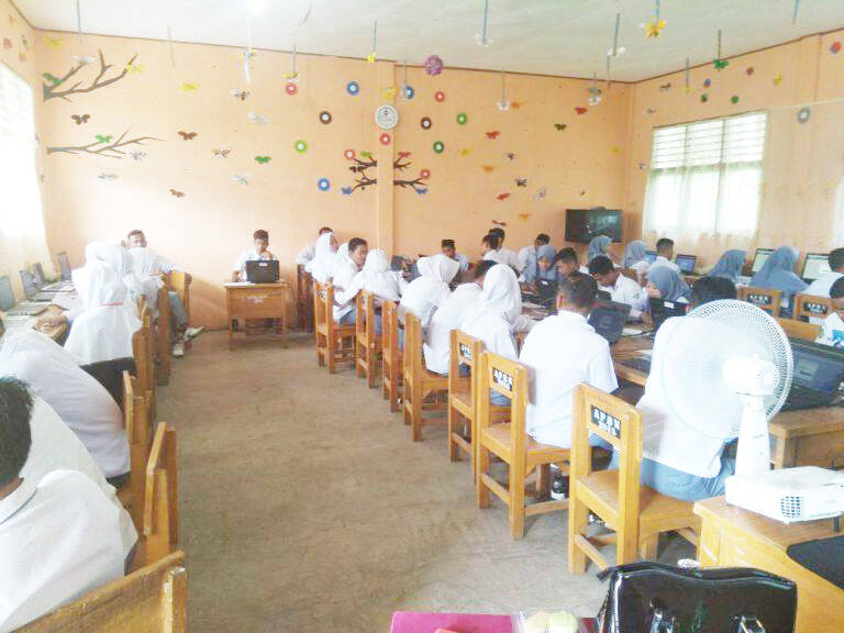 UNBK di Tanjabbar Terkendala Listrik Dan Koneksi Internet