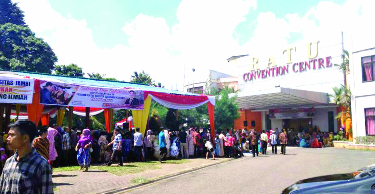 Unja Larang Media Liputan Saat Wisuda Ke-79