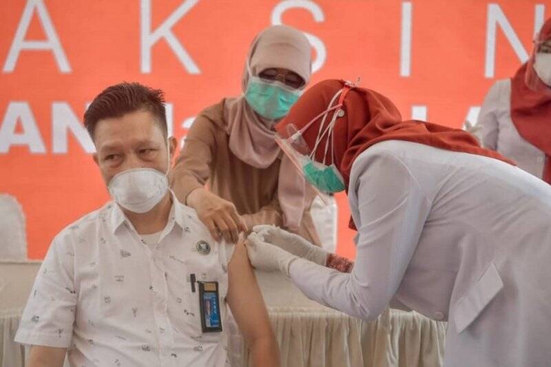 Vaksin Booster Dimulai 1 Januari 2022