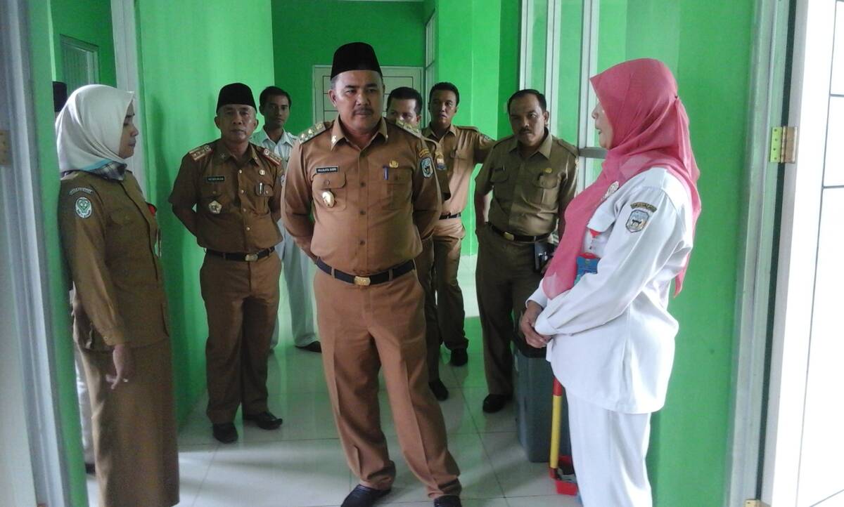 Wabup Hilal Geram, Alat Berat Pemkab Terbengkalai