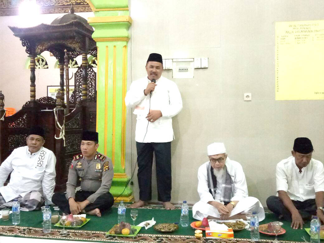 Wabup Hillalatil Badri Hadiri Maulid Nabi Muhammad SAW di Singkut