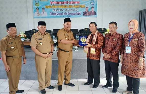 Wabup Hillalatil Badri Sarolangun Terima Kunjungan Diknas Kota Sungai Penuh