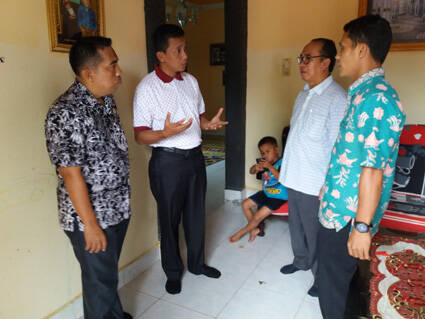 Wabup Kabupaten Bungo Sambangi Rumah Warga Tanjabtim