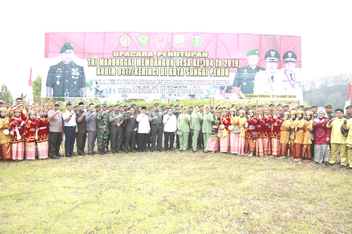 Wabup Kerinci Hadiri Penutupan TMMD Ke-104