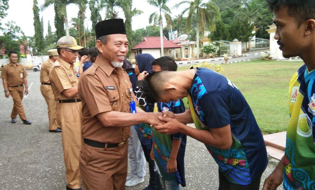 Wabup Lepas Atlit Panjat Tebing Merangin