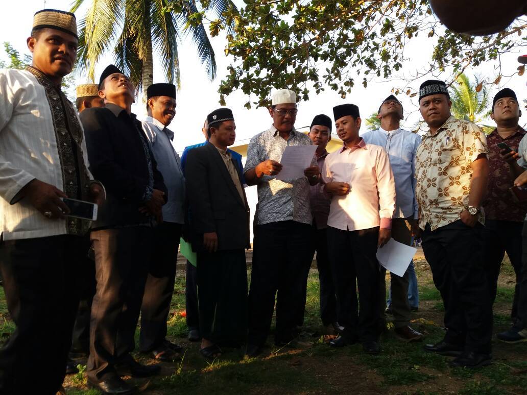 Wabup Tanjabtim Bersama Tim Hisab Provinsi Pantau Hilal di Kecamatan  Sadu