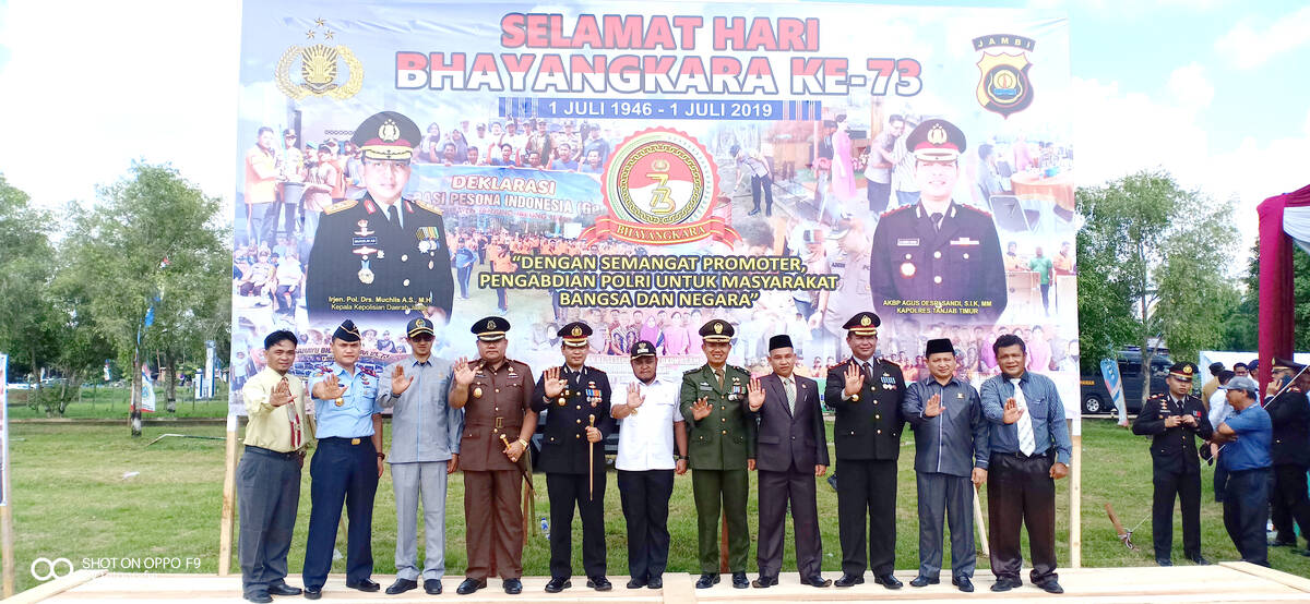 Wabup Tanjabtim Hadiri Upacara HUT Bhayangkara ke 73 di Kecamatan Dendang