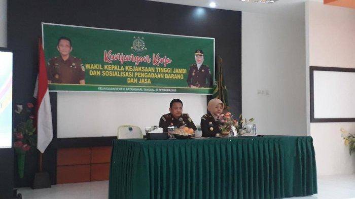 Wakajati Jambi Evaluasi Program WBK Kejari Batanghari