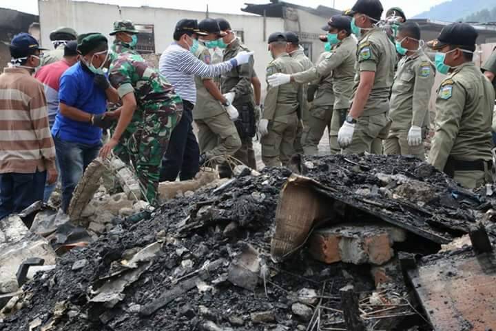 Wako Goro Bersama TNI dilokasi Eks Kebakaran