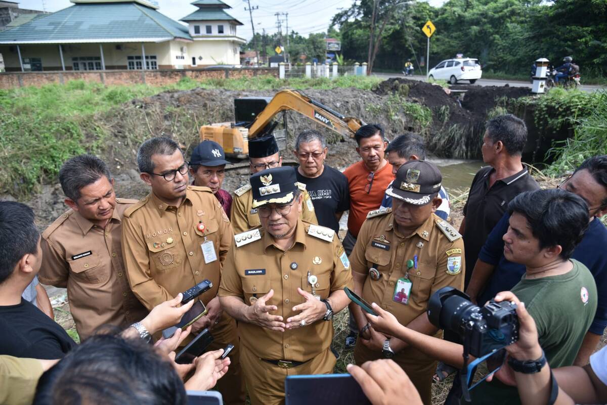 Wali Kota Maulana Pastikan Solusi Banjir Berjalan Tepat Waktu