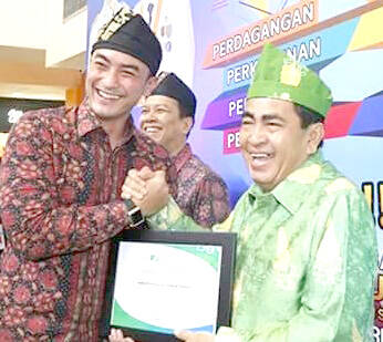 Walikota Sungaipenuh, Raih Penghargaan BPJS Award