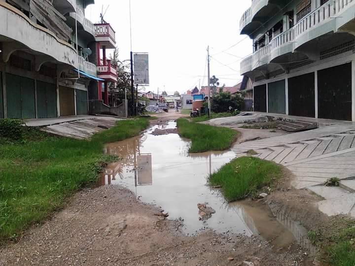 Warga Kelapa Gading Dambakan Perbaikan Jalan