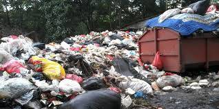 Warga Resah Sampah Terus Menumpuk di Gang Cempaka