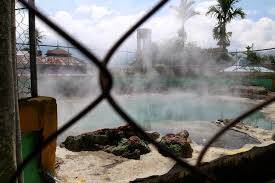 Warga Temukan Mayat dalam Air Hangat Semurup