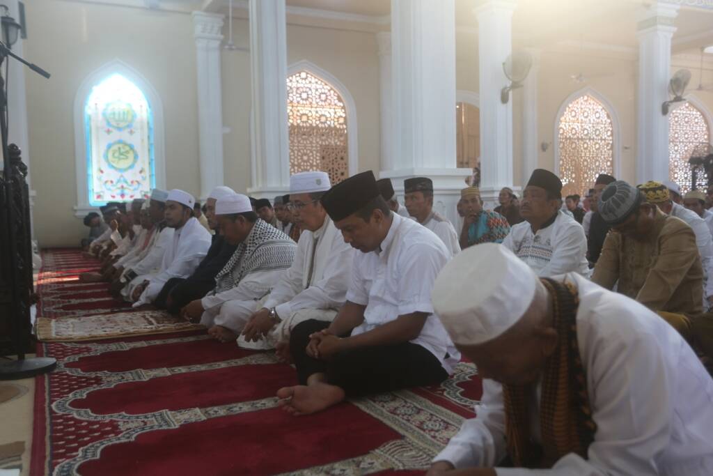 Warga Zona Merah Diimbau Patuhi Larangan Shalat Idul Adha di Masjid &#038; Lapangan