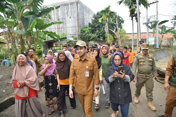 Wawako Diza Cek Dapur Umum di Lokasi Banjir