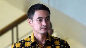 Zumi Zola Akui Terima Uang Dan Mobil